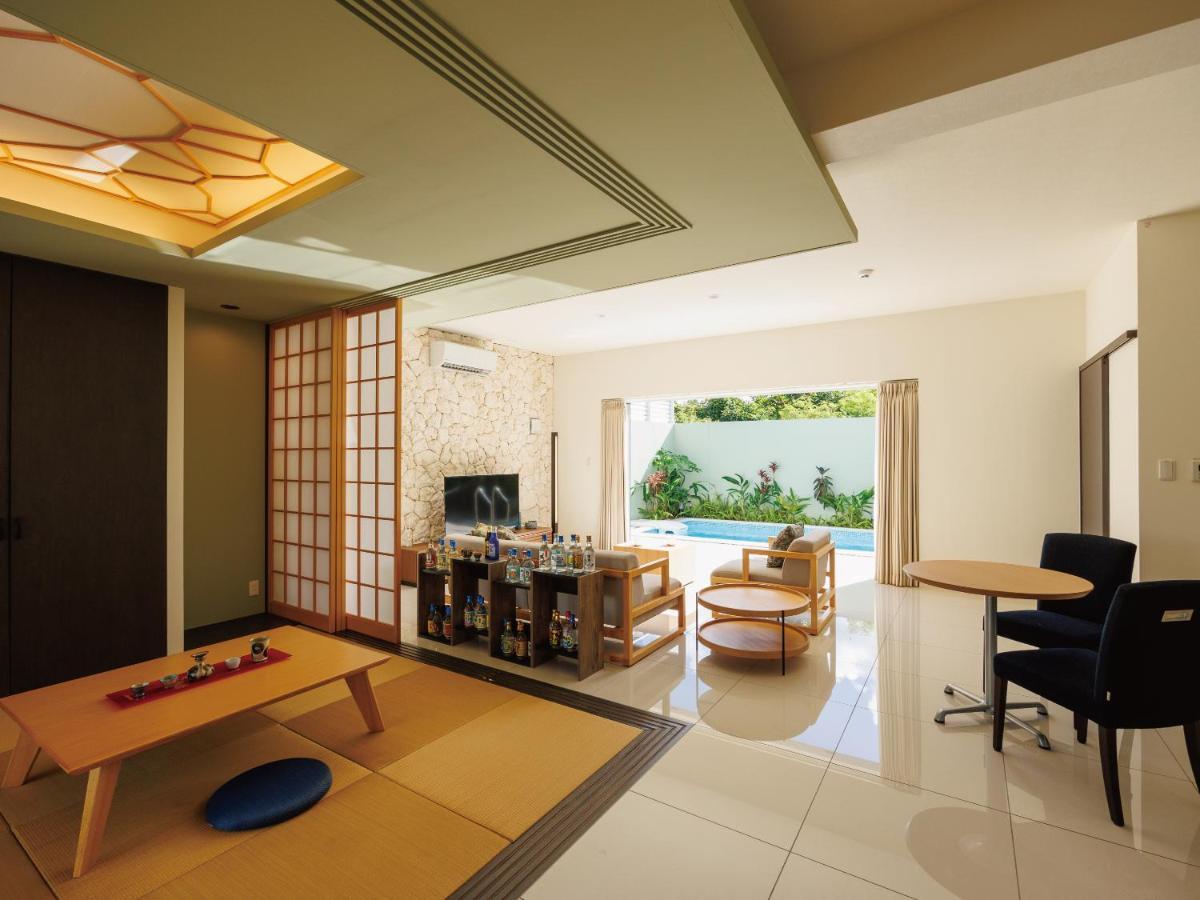 Yumiha Okinawa Villa Onna Bilik gambar