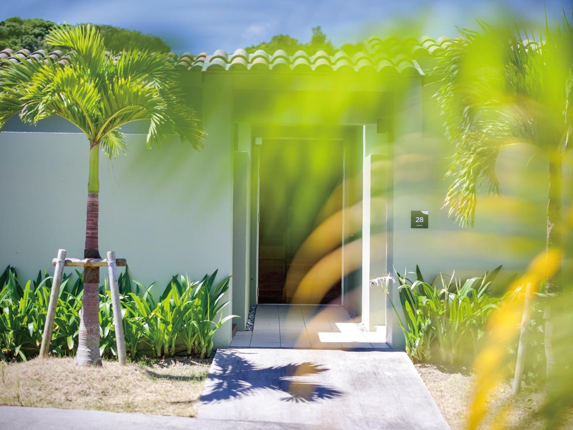 Yumiha Okinawa Villa Onna Bilik gambar